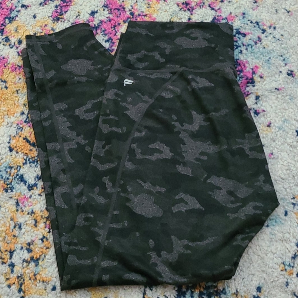 Fabletics came power-hold leggings.